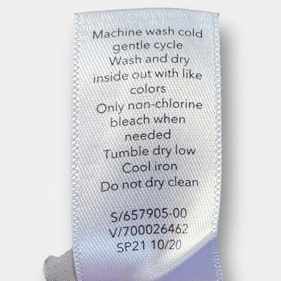 NEW Lululemon Athleta Zuma Tee Shirt Dress Snake Skin Size Medium - Picture 12 of 12